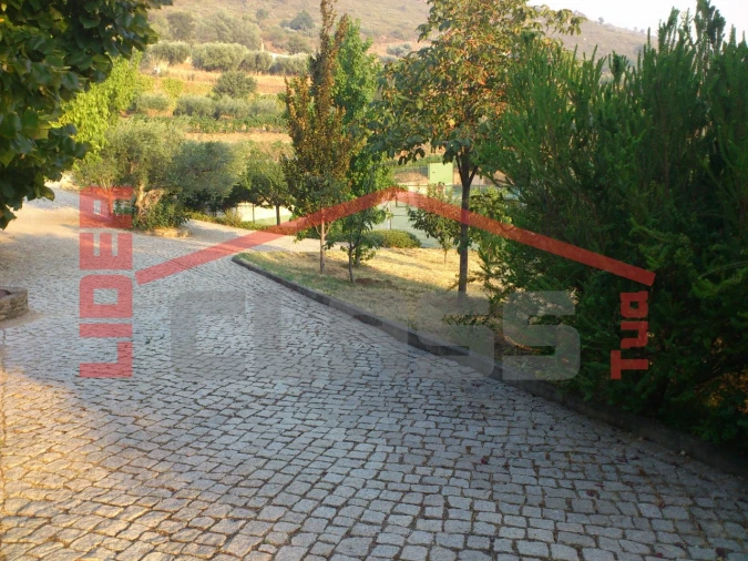 Moradia T5 para Venda em Frechas Foto 7