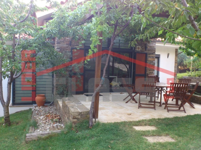 Moradia T5 para Venda em Frechas Foto 10