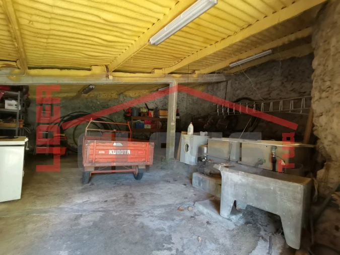 Moradia T5 para Venda em Frechas Foto 50