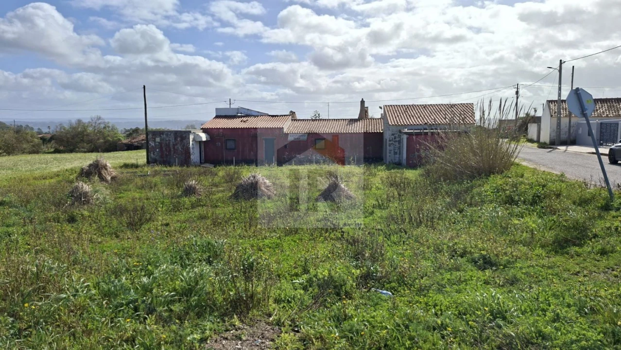 Loja para Venda em Caldas da Rainha - Santo Onofre e Serra do Bouro Foto 1