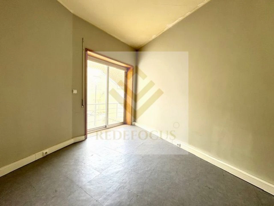 Loja para Arrendamento em Ovar, São João, Arada e São Vicente de Pereira Jusã Foto 5