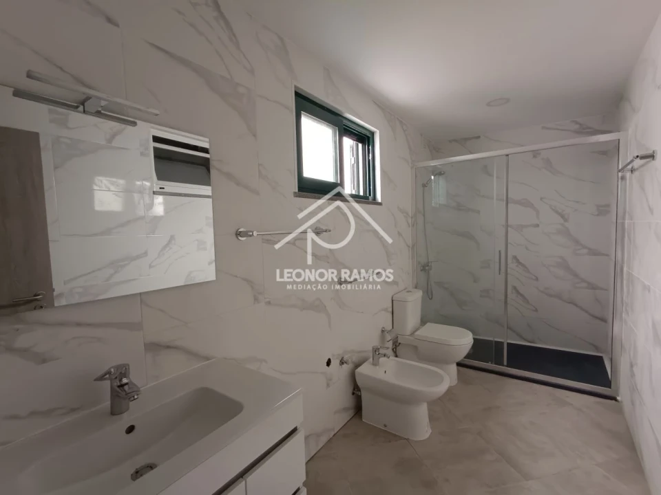 Moradia T6 para Venda em Castelo Branco Foto 5