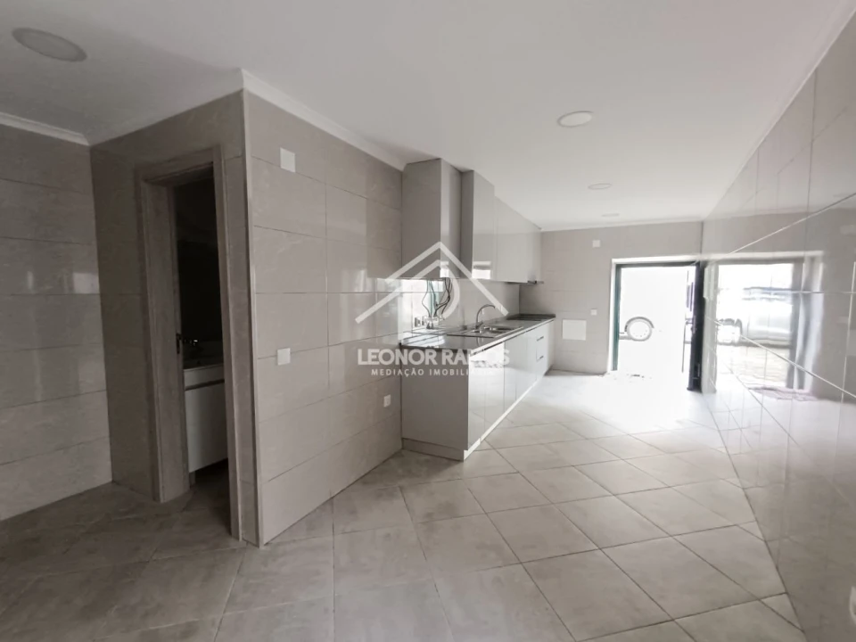 Moradia T6 para Venda em Castelo Branco Foto 3