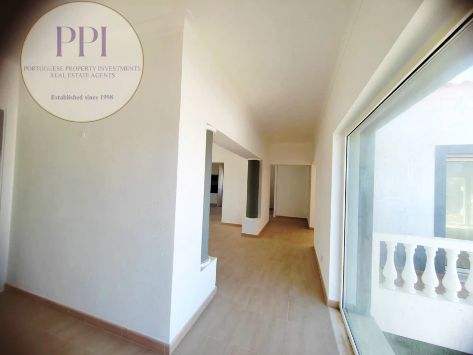 Moradia T3 para Venda em Budens Foto 28