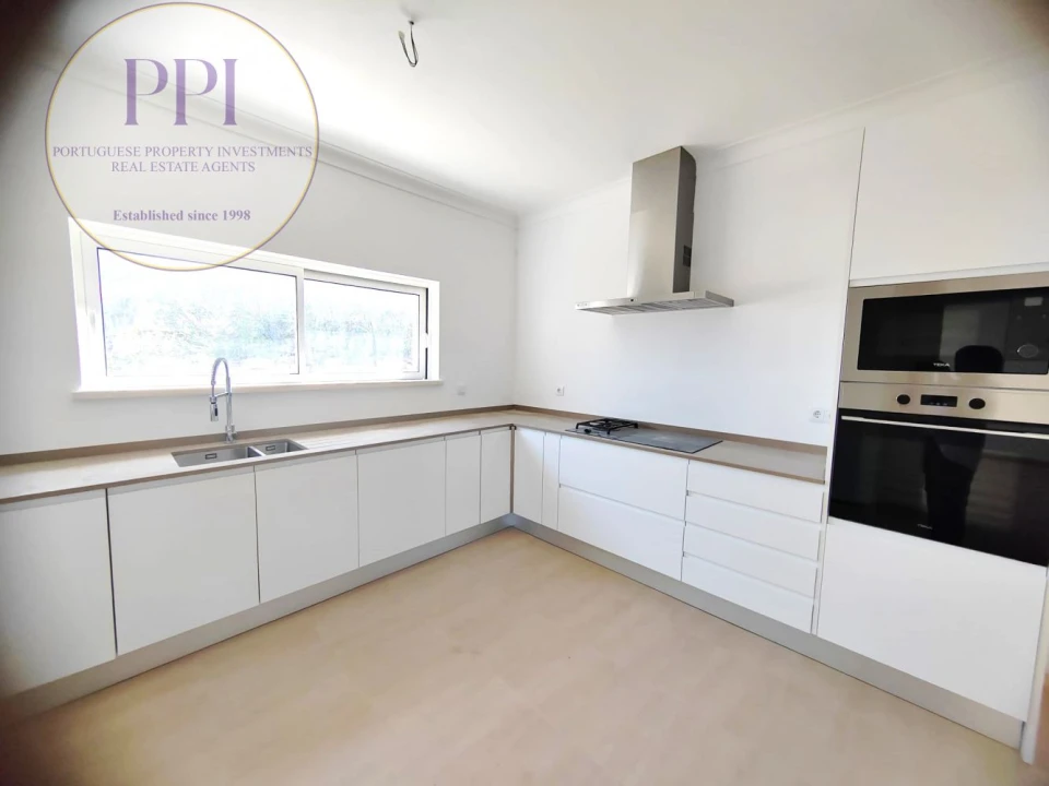 Moradia T3 para Venda em Budens Foto 23