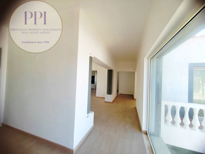 Moradia T3 para Venda em Budens Foto 28