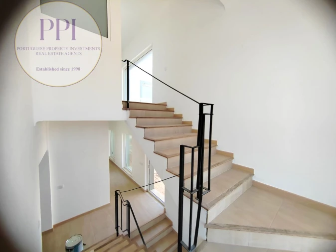 Moradia T3 para Venda em Budens Foto 29