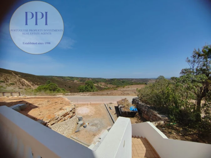 Moradia T3 para Venda em Budens Foto 47