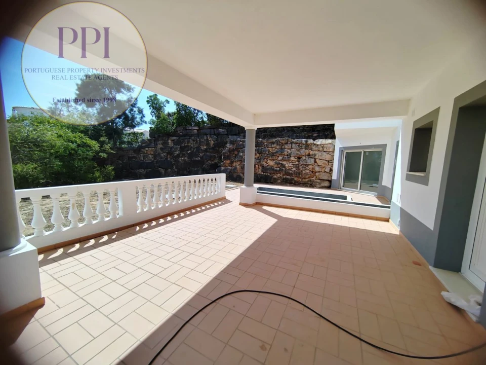 Moradia T3 para Venda em Budens Foto 46