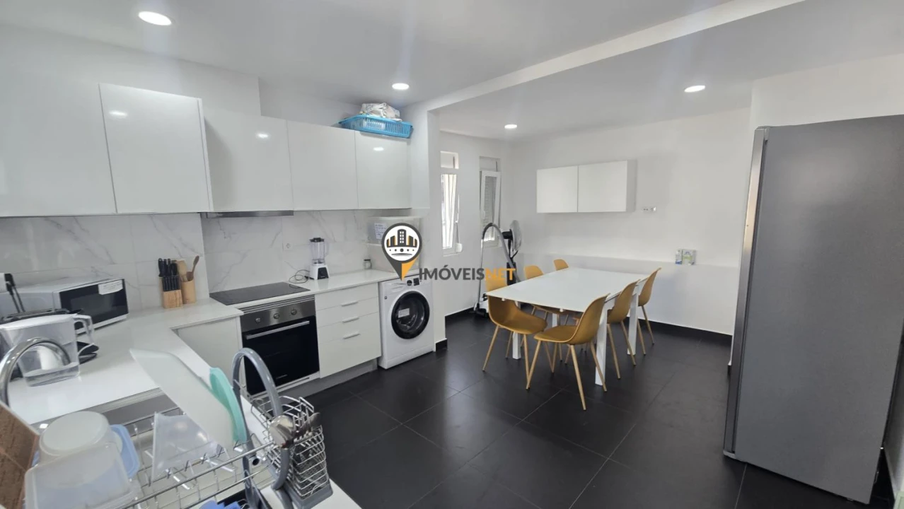 Apartamento T4 para Venda em Castelo Branco Foto 15