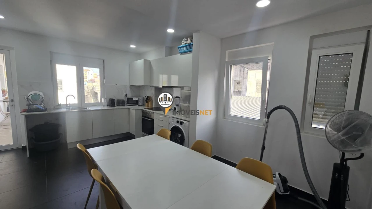 Apartamento T4 para Venda em Castelo Branco Foto 17