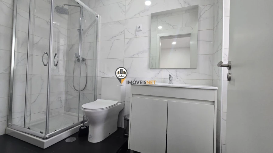 Apartamento T4 para Venda em Castelo Branco Foto 5