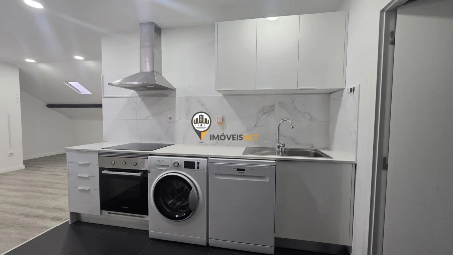 Apartamento T4 para Venda em Castelo Branco Foto 48