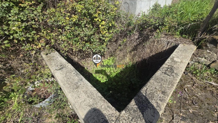 Terreno para Venda em Escalos de Baixo e Mata Foto 39