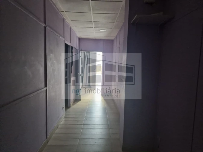 Loja para Venda em Vila Franca de Xira Foto 2