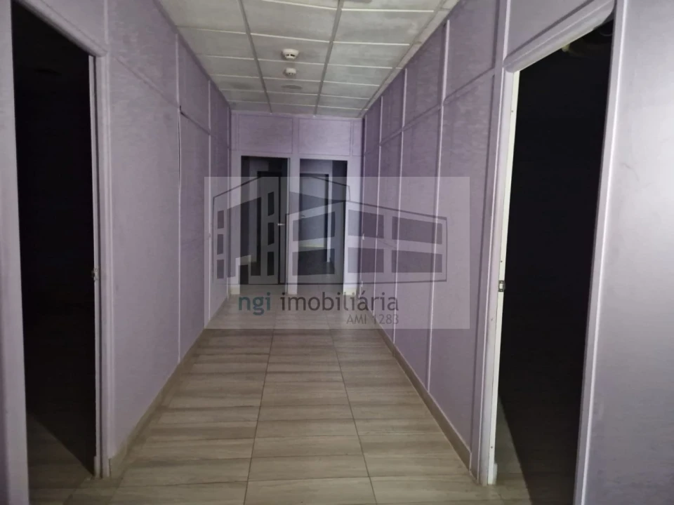 Loja para Venda em Vila Franca de Xira Foto 10