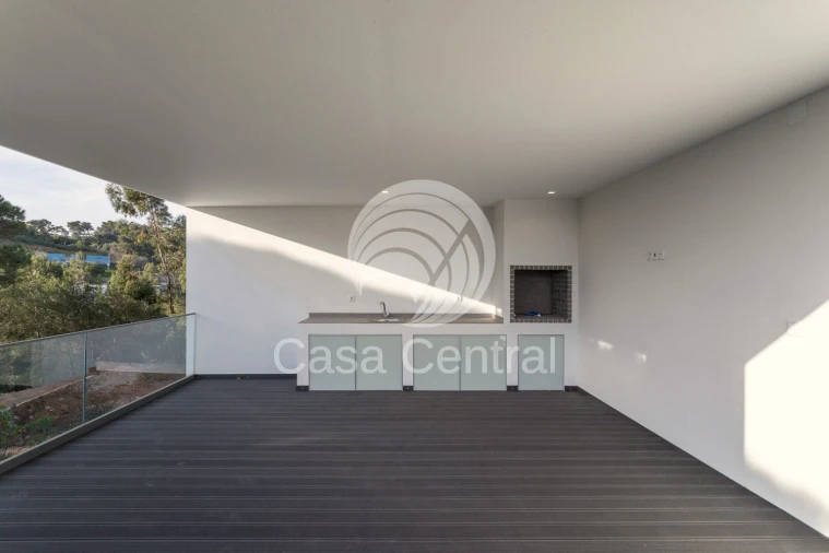 Moradia T5 para Venda em Alcabideche Foto 18