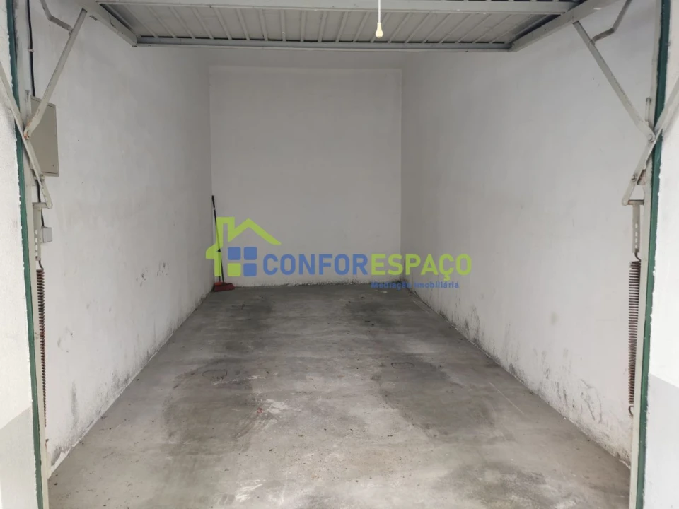 Garagem para Arrendamento em Castelo Branco Foto 2