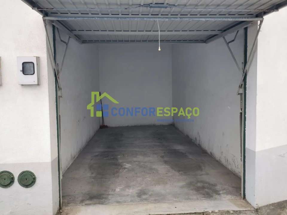 Garagem para Arrendamento em Castelo Branco Foto 1