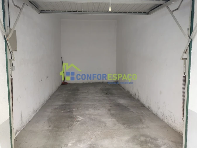 Garagem para Arrendamento em Castelo Branco Foto 2