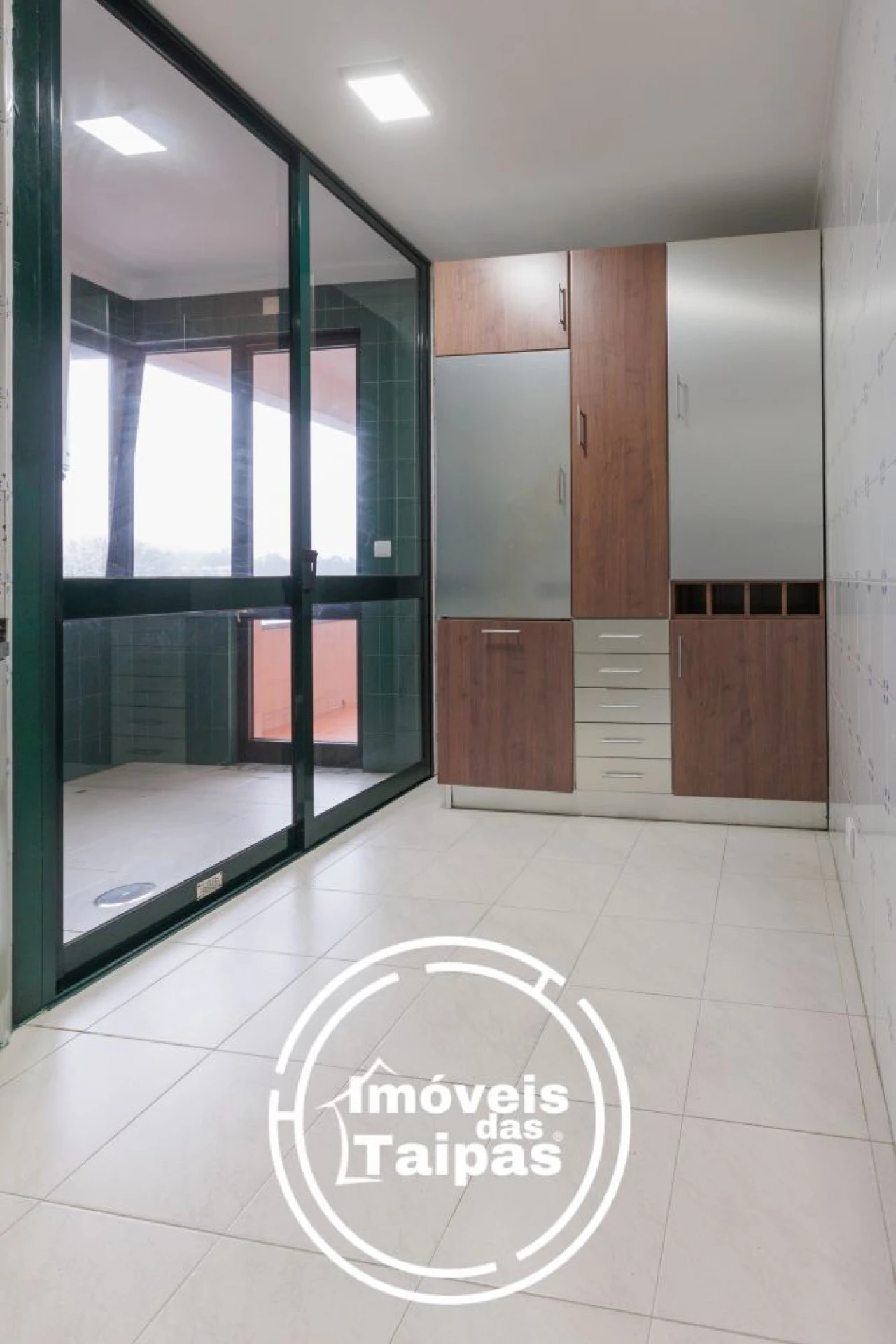 Apartamento T2 para Venda em Caldelas Foto 3