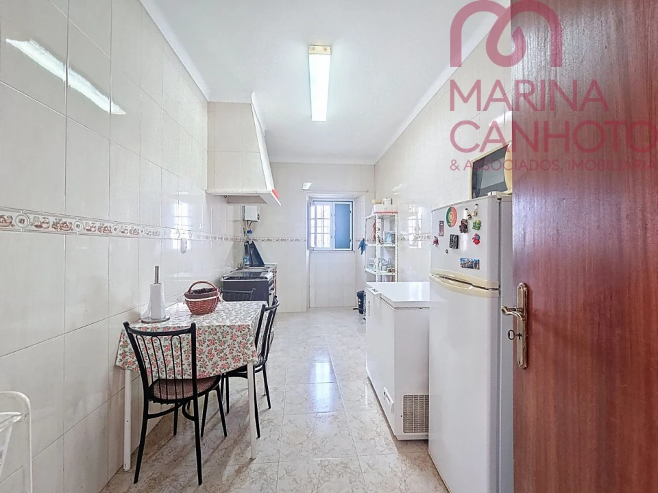 Moradia T2 para Venda em Orada Foto 8