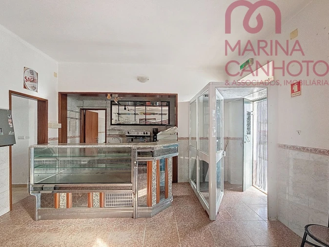 Moradia T2 para Venda em Orada Foto 13