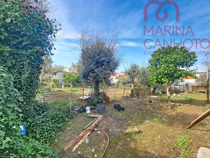 Moradia T2 para Venda em Orada Foto 25