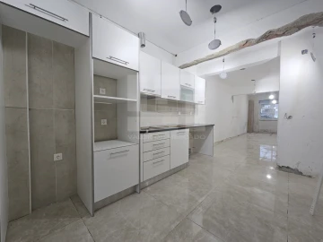Apartamento T2 para Venda em Almada, Cova da Piedade, Pragal e Cacilhas