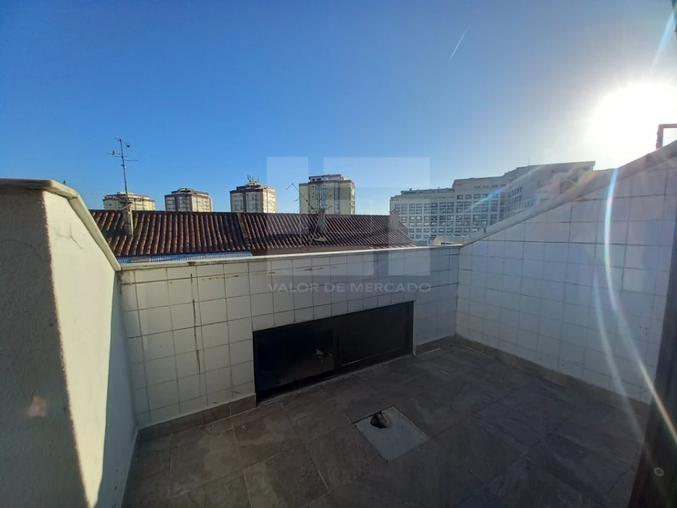 Apartamento T3 para Venda em Costa da Caparica Foto 36