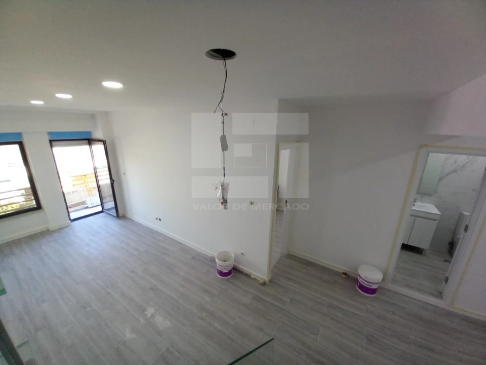 Apartamento T3 para Venda em Costa da Caparica Foto 40