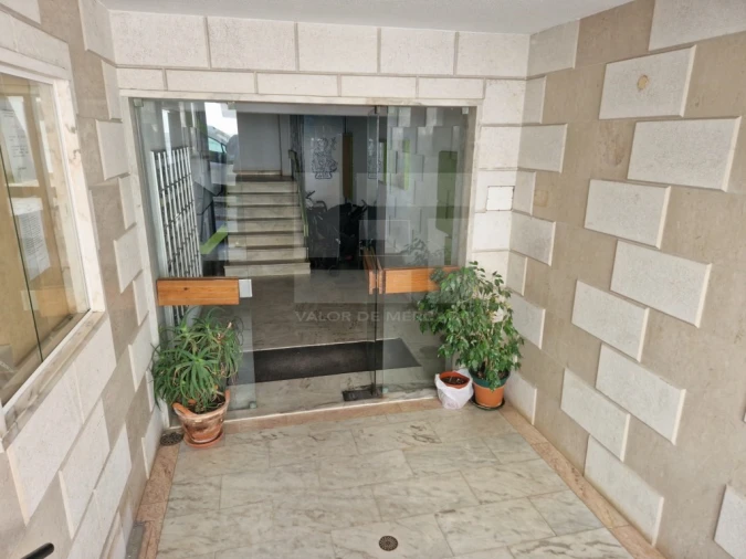 Apartamento T3 para Venda em Costa da Caparica Foto 42