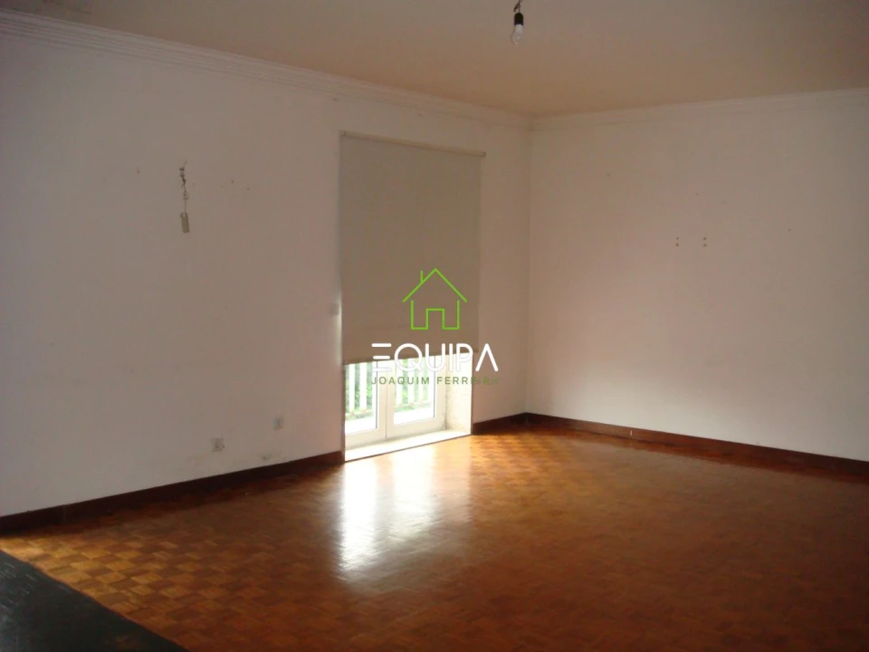 Moradia T4 para Venda em Pombeiro de Ribavizela Foto 55