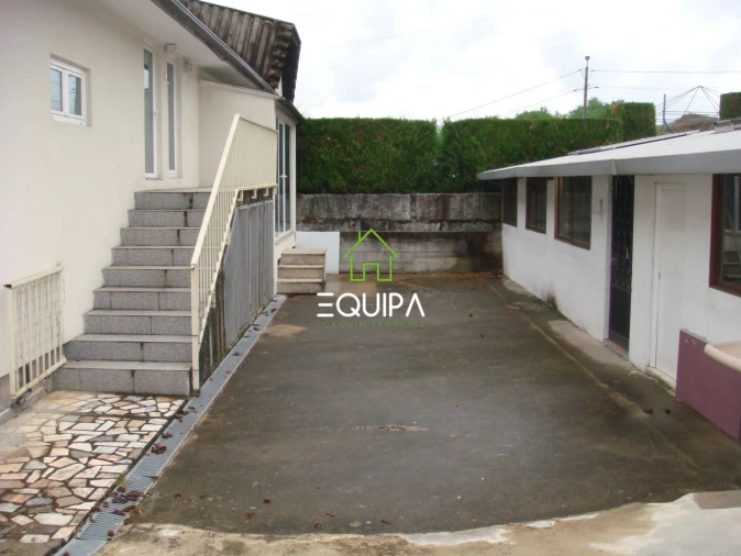 Moradia T4 para Venda em Pombeiro de Ribavizela Foto 12