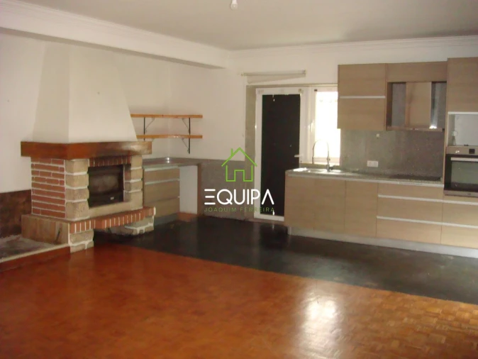 Moradia T4 para Venda em Pombeiro de Ribavizela Foto 49