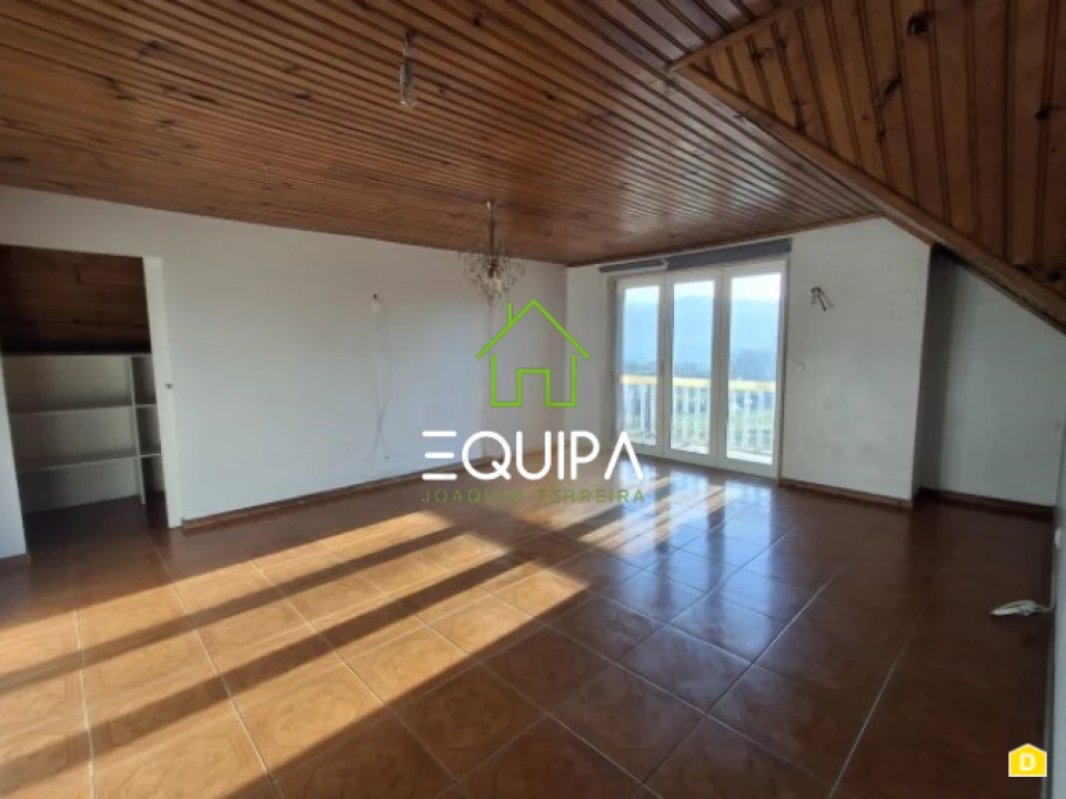 Moradia T4 para Venda em Pombeiro de Ribavizela Foto 15