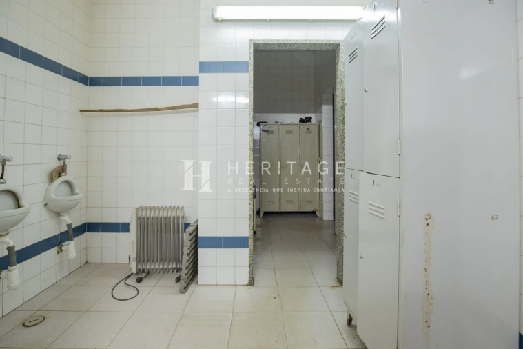 Loja para Venda em Alhos Vedros Foto 24