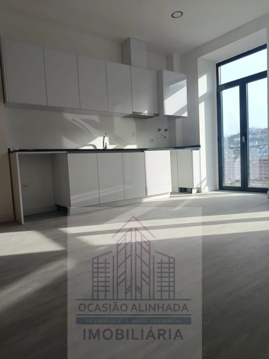 Loja para Venda em Vila Cova de Alva e Anseriz Foto 8