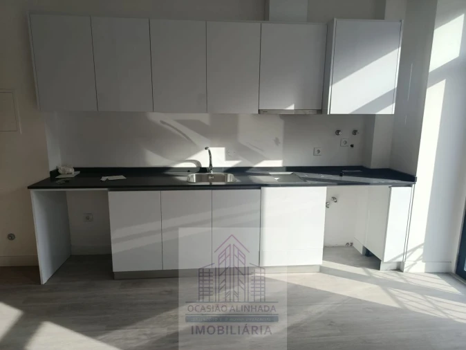 Loja para Venda em Vila Cova de Alva e Anseriz Foto 10