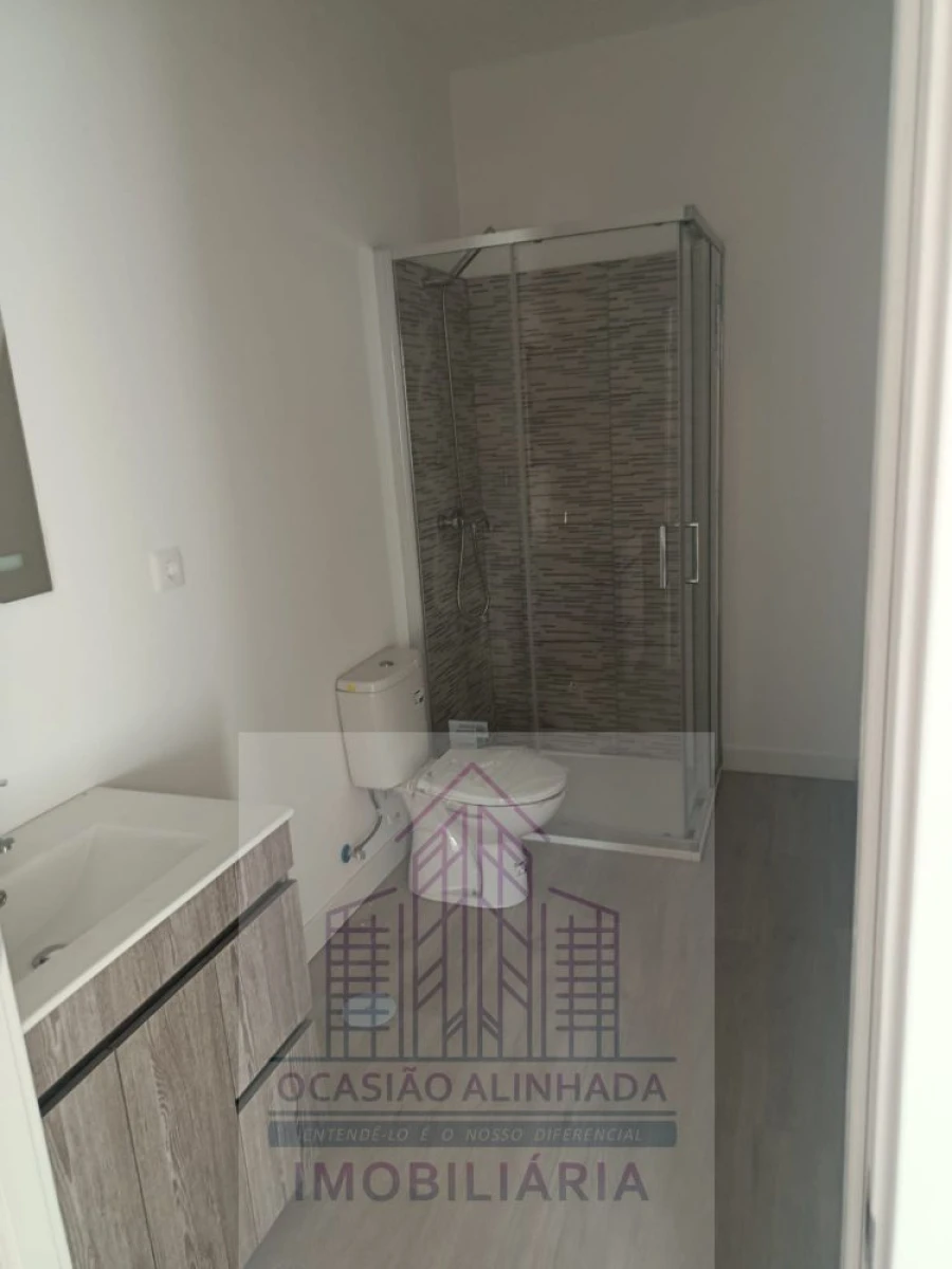 Loja para Venda em Vila Cova de Alva e Anseriz Foto 6