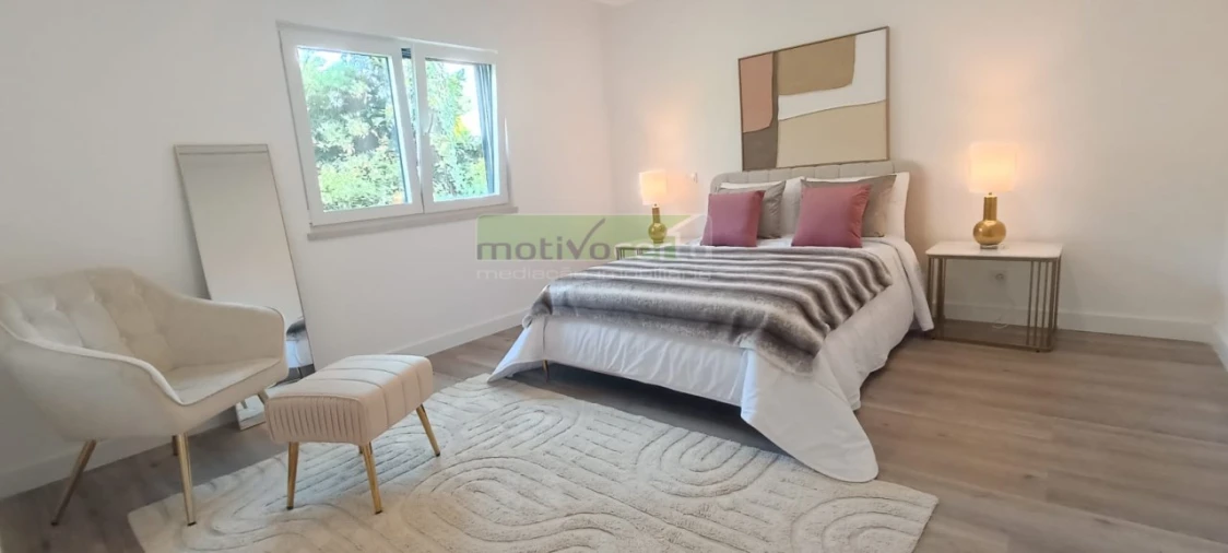 Apartamento T3 para Venda em Benfica Foto 5