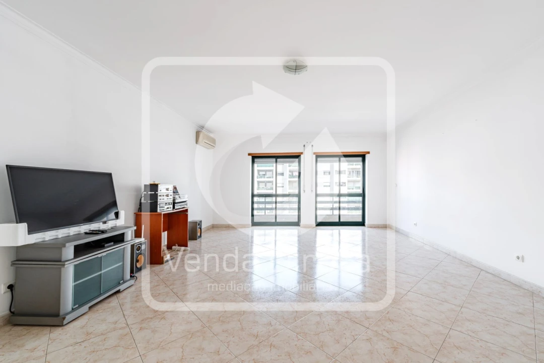 Apartamento T3 para Venda em Barreiro e Lavradio Foto 7