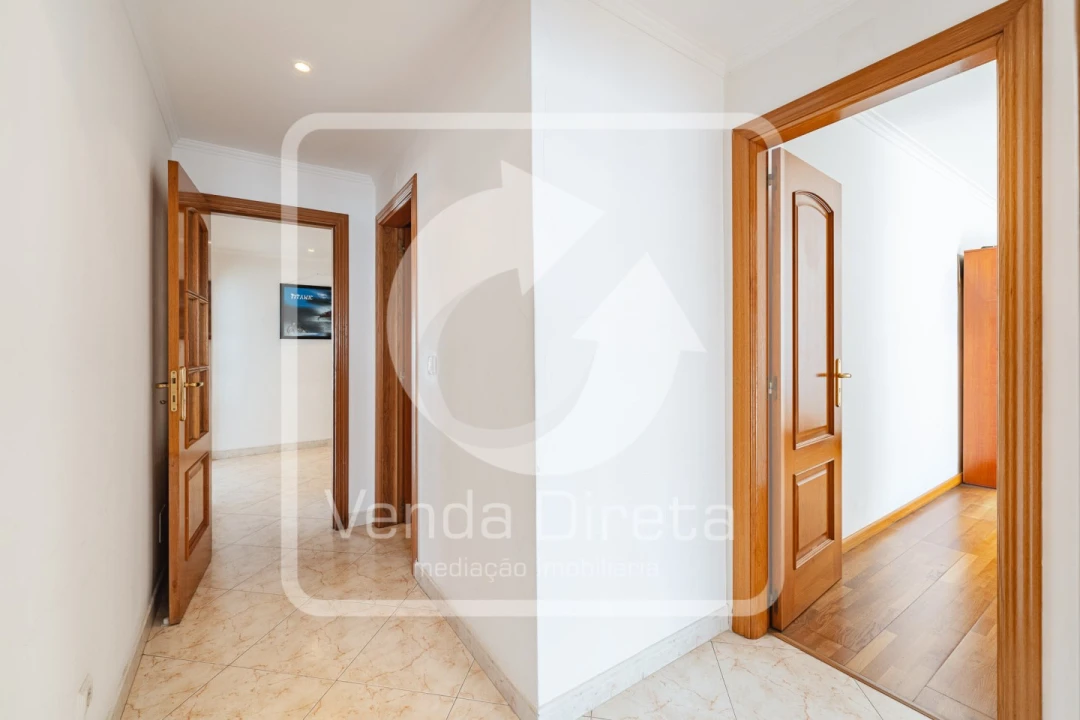 Apartamento T3 para Venda em Barreiro e Lavradio Foto 23