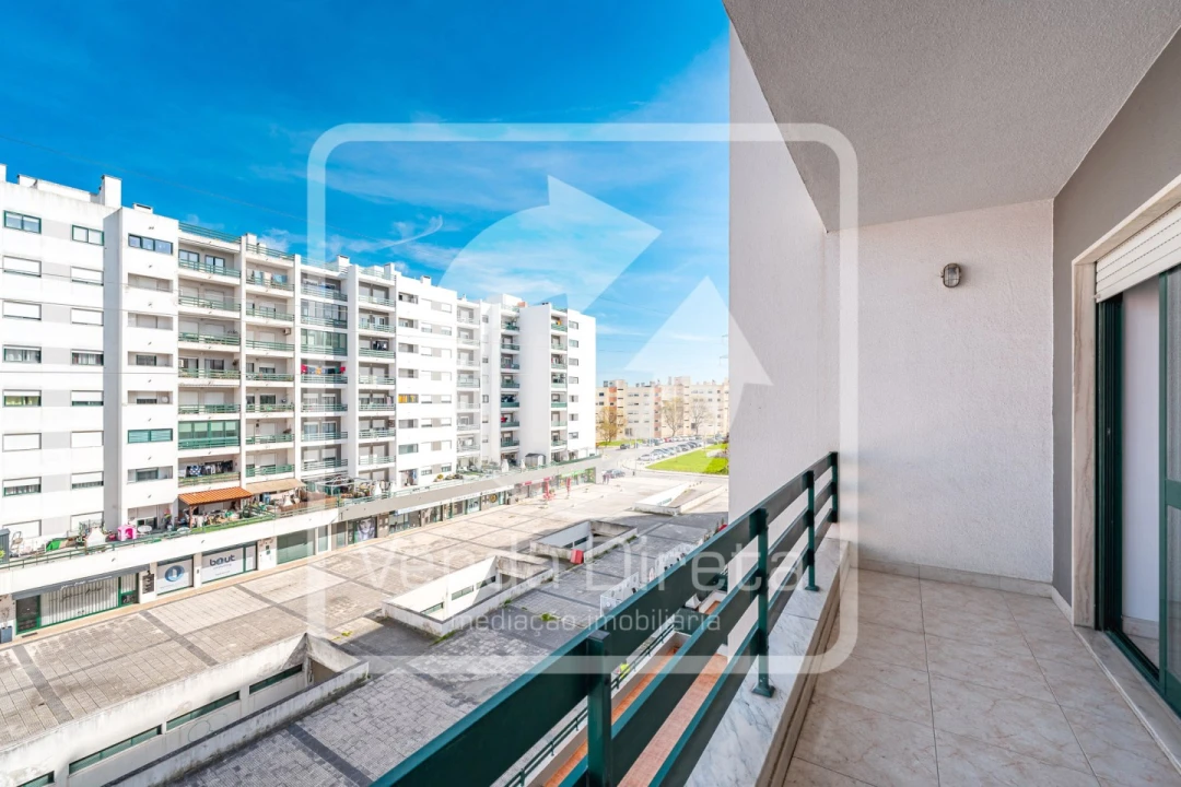 Apartamento T3 para Venda em Barreiro e Lavradio Foto 8