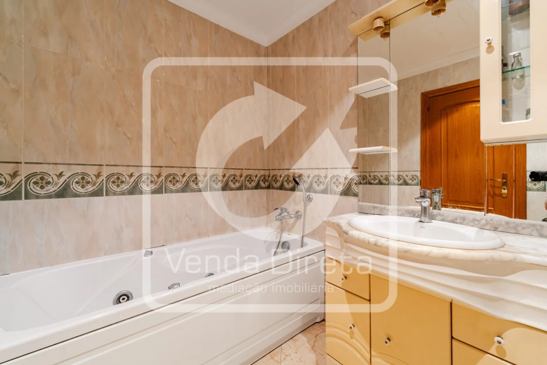 Apartamento T3 para Venda em Barreiro e Lavradio Foto 15