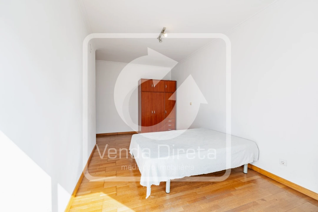 Apartamento T3 para Venda em Barreiro e Lavradio Foto 32