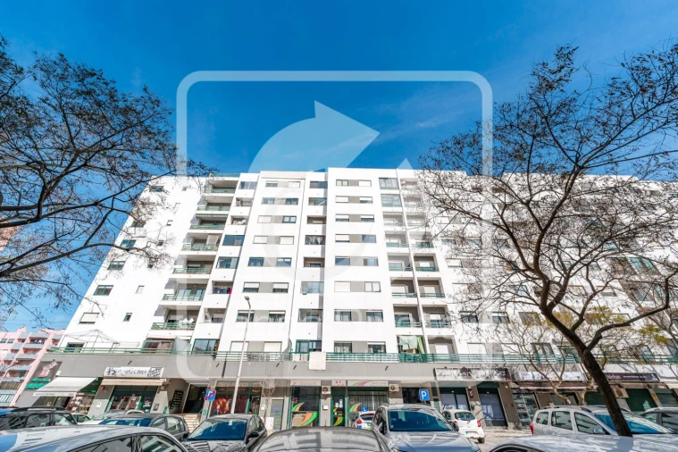 Apartamento T3 para Venda em Barreiro e Lavradio Foto 1