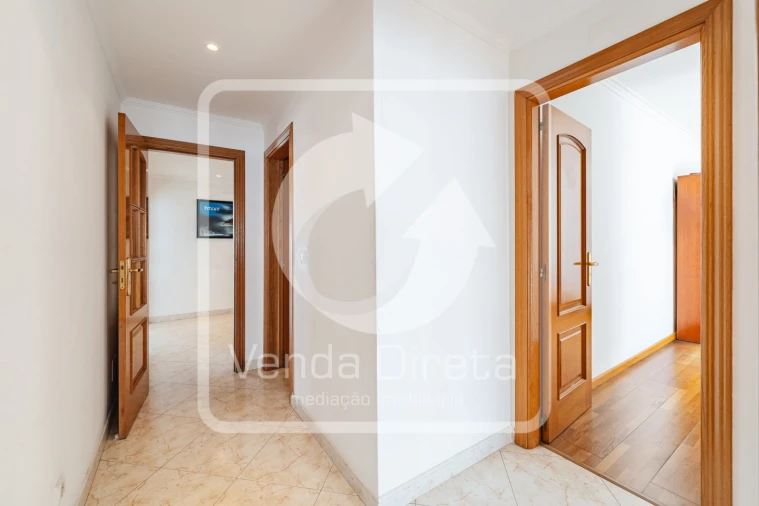 Apartamento T3 para Venda em Barreiro e Lavradio Foto 23