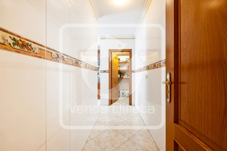 Apartamento T3 para Venda em Barreiro e Lavradio Foto 16