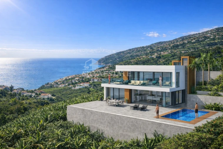 Moradia T4 para Venda em Ponta do Sol Foto 1